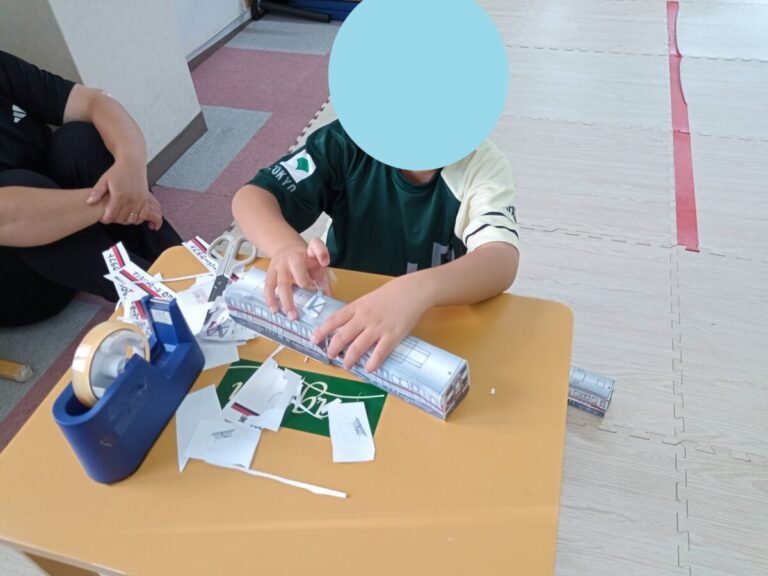 ペーパークラフト